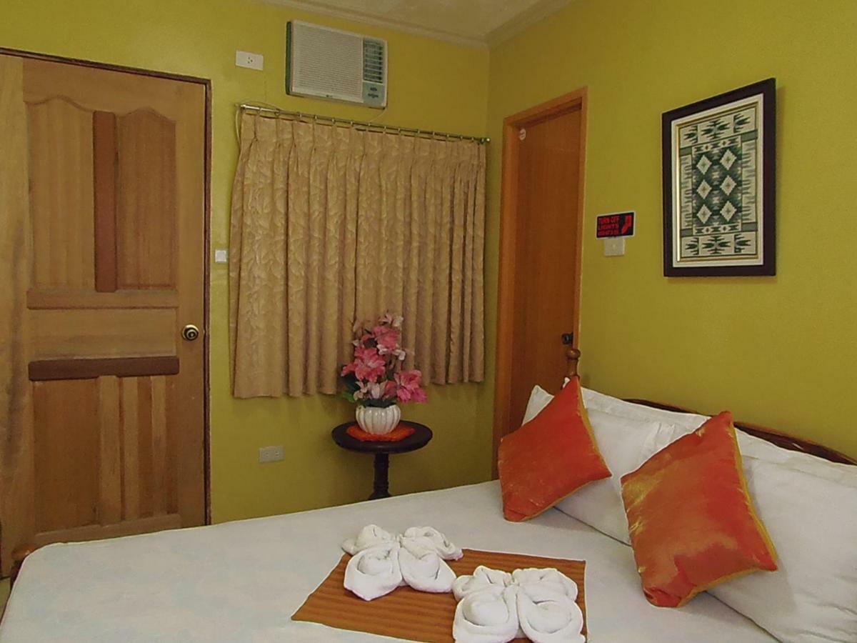 Palanca Guest House Coron Extérieur photo